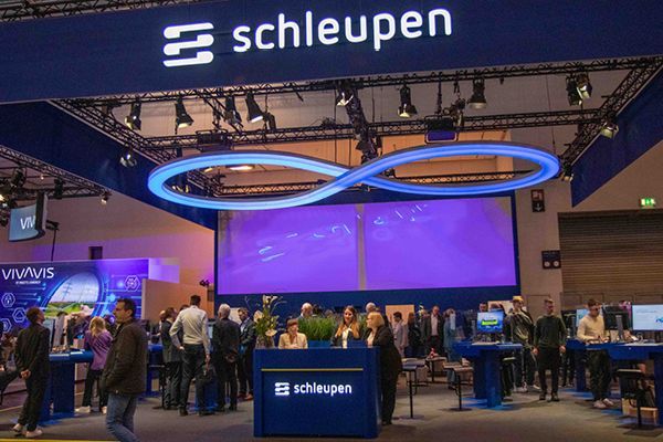 Messestand der Schleupen SE auf der E-world